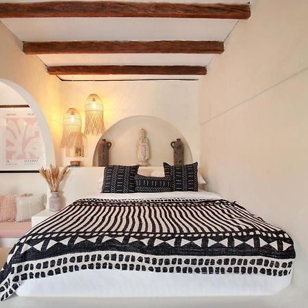 Seminyak Beach Bungalow Studio Villa 1 With Private Pool Sbb1 Exterior photo